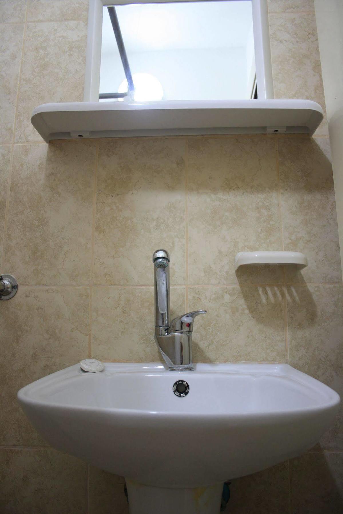Ga'Aton Motel Nahariya Exteriör bild